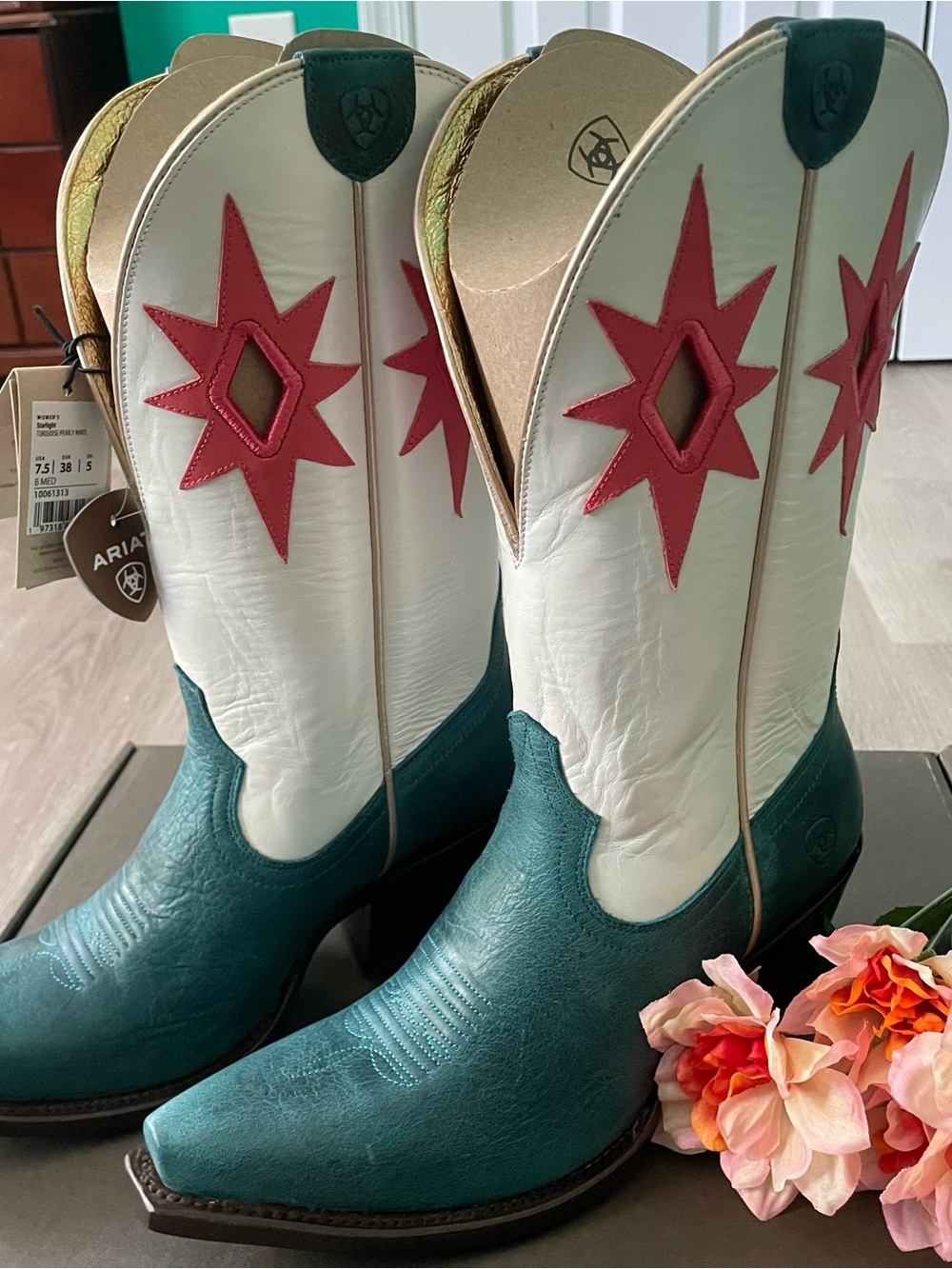 Ariat Starlight Turquoise and Pearl Western Cowboy Boots with Rose Star Accent